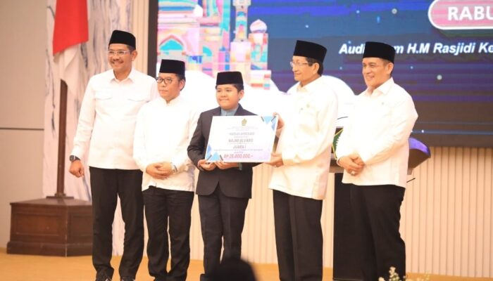 Kemenag Beri Penghargaan pada Najmi Alvaro, Qari Cilik Asal Kalteng Juara MTQ Internasional di Qatar