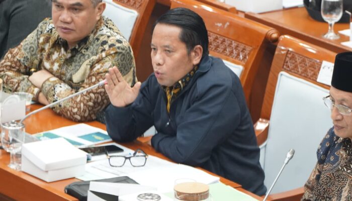 Ajukan Anggaran Tambahan, Kemenag Pastikan Tunjangan Guru dan Dosen Cair